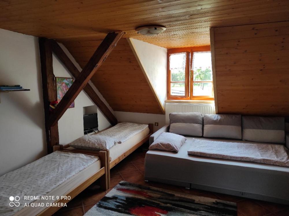 Apartman Pod Sribrnou Horou Lhenice Exterior photo